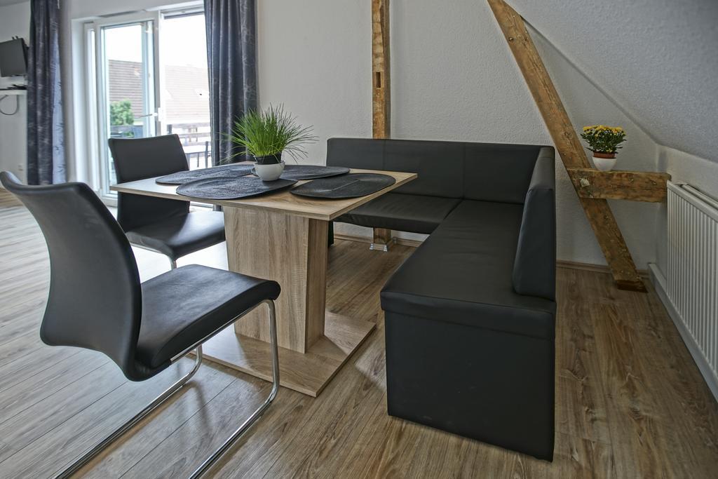 Ostseeferienhaus oberes Apartment Mönkebude Exterior foto